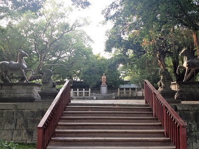 台中公園内の台中神社